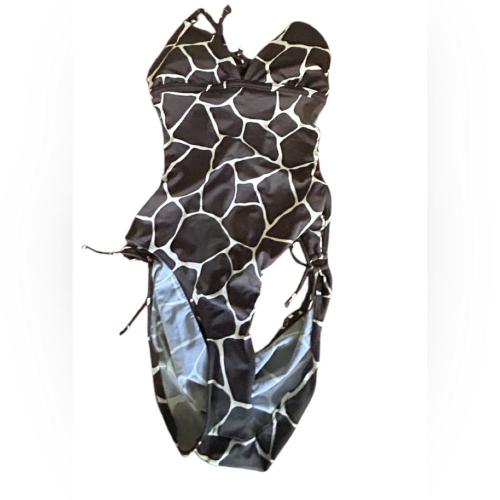 NWT Gap Body One Piece Giraffe Print  Swimsuit XL
